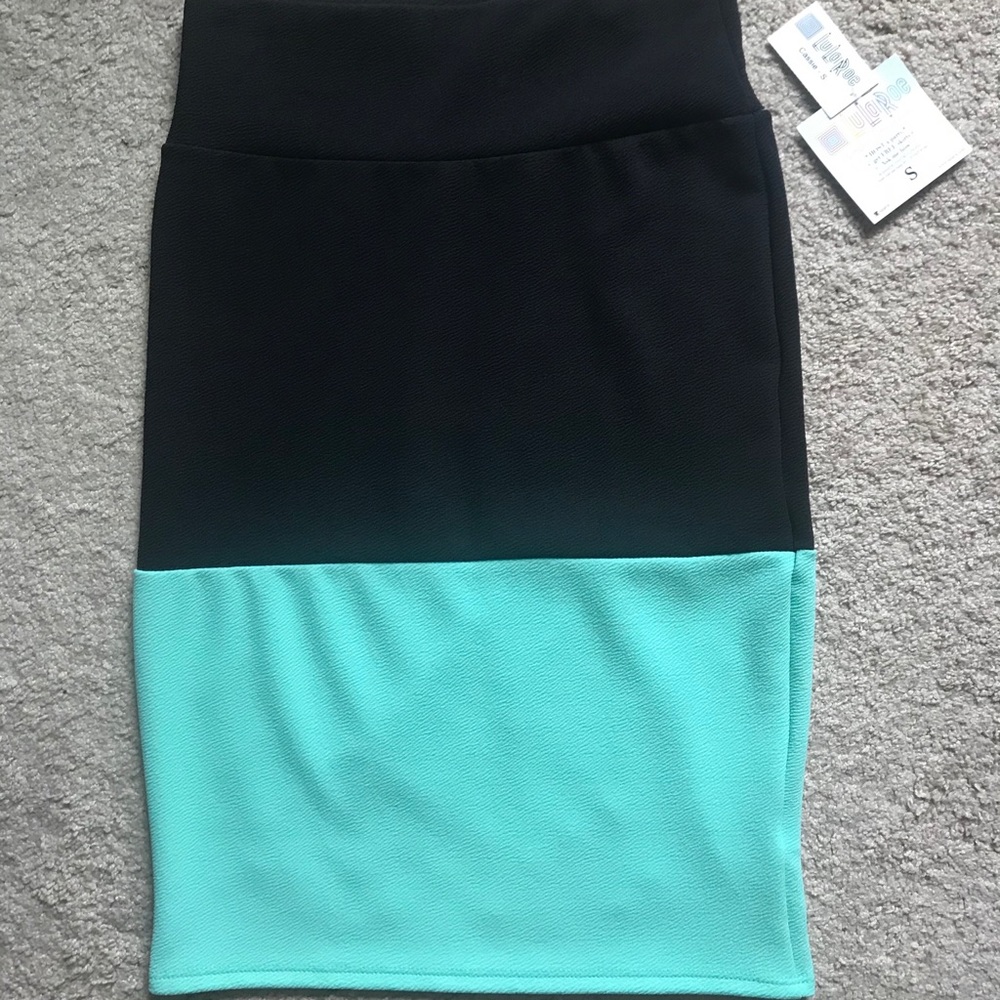 Lularoe Cassie Skirt